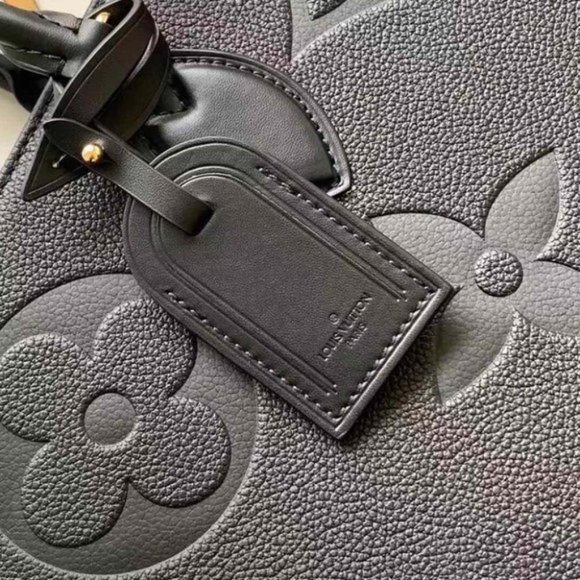 ✨Louis Vuitton✨ Monogram Reverse Canvas Onthego MM Tote - Picture 5 of 8